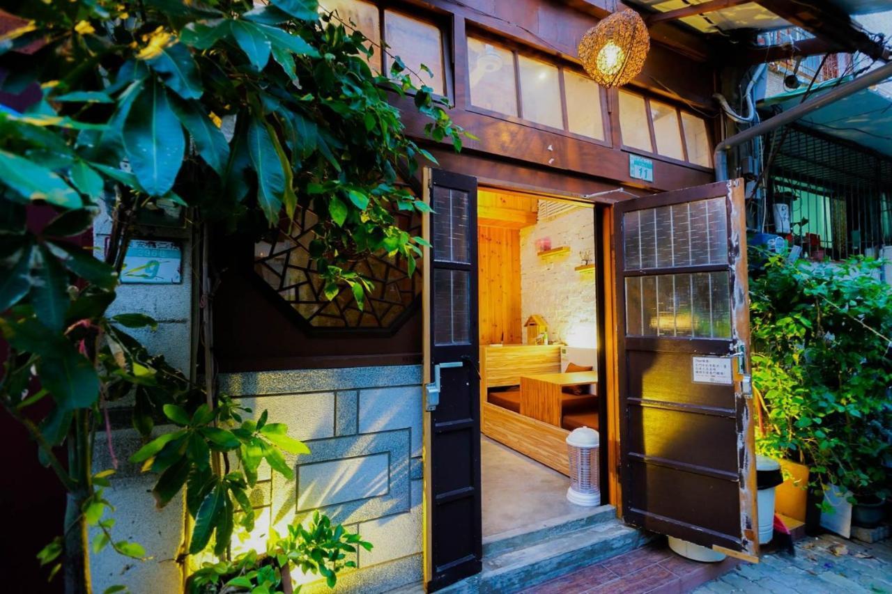 捉鳳凰 台南百年老宅包棟導覽民宿系列catchphoenix Centennial Guesthouse Dış mekan fotoğraf