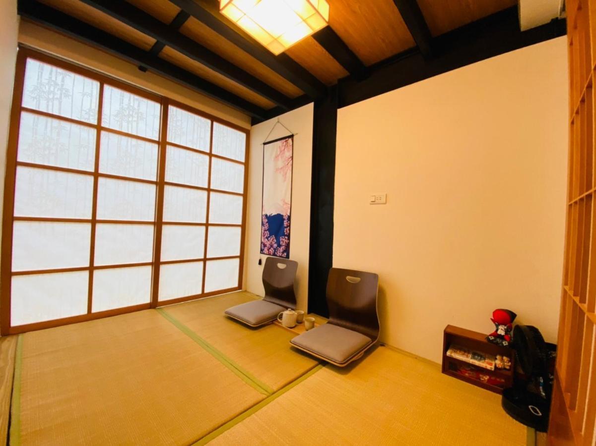 捉鳳凰 台南百年老宅包棟導覽民宿系列catchphoenix Centennial Guesthouse Dış mekan fotoğraf